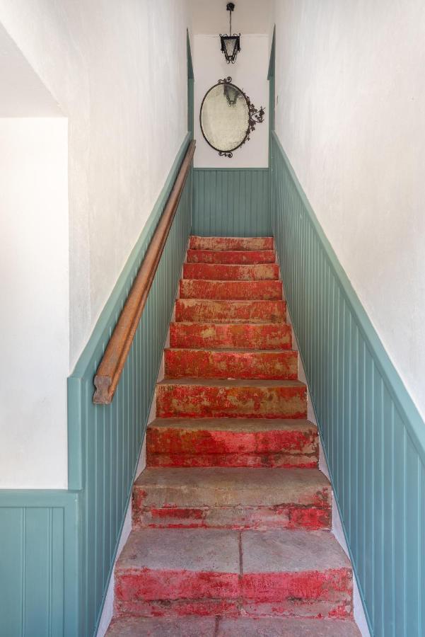 L'Escalier Rouge - Maison Renovee Avec Cour Luc-sur-Mer Kültér fotó